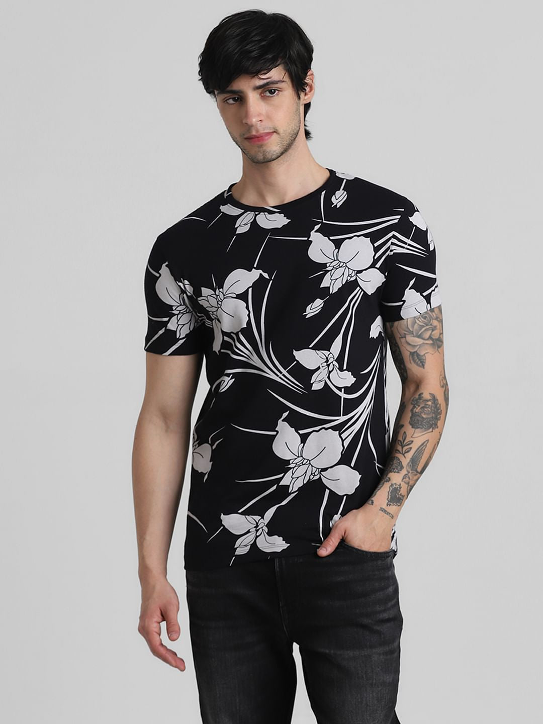 Black Floral Print T-shirt