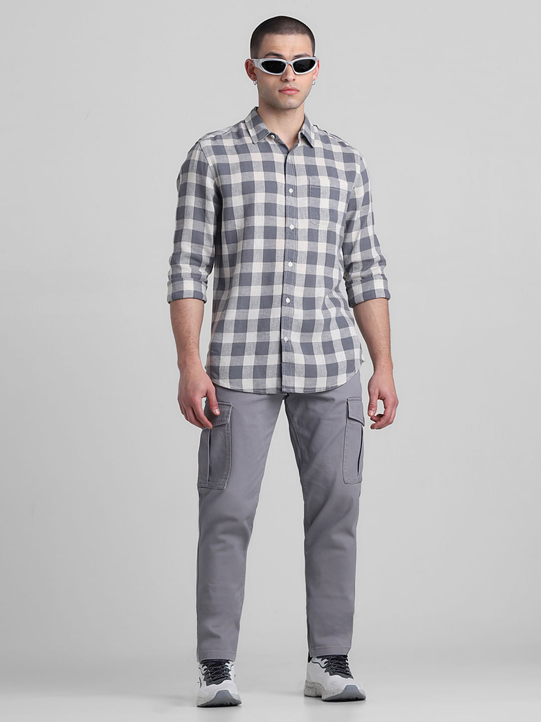 Grey Mid Rise Slim Fit Pants
