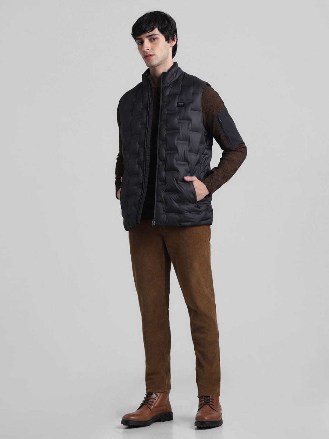 Black Sleeveless Puffer Vest