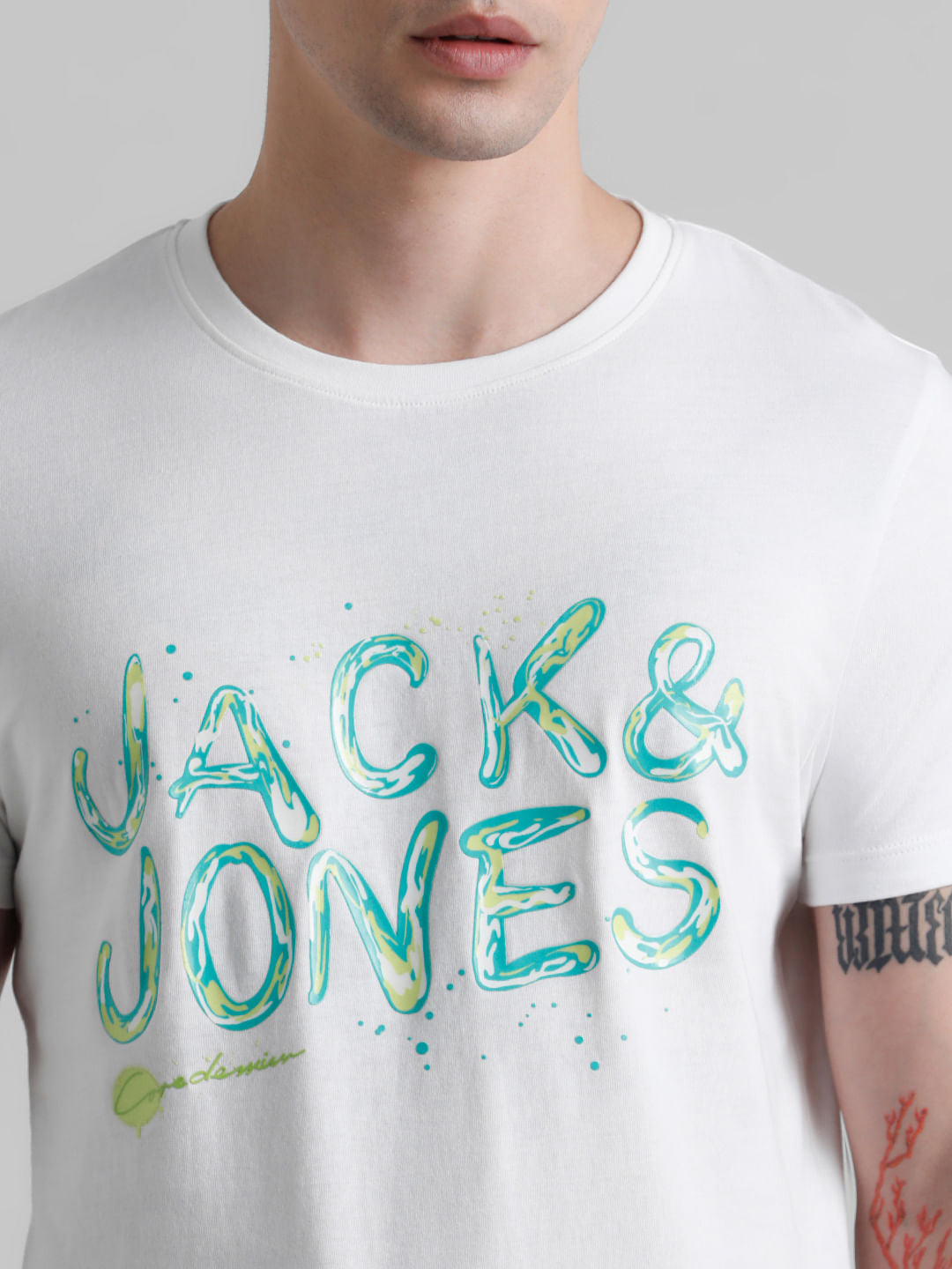 White Logo Print T-shirt