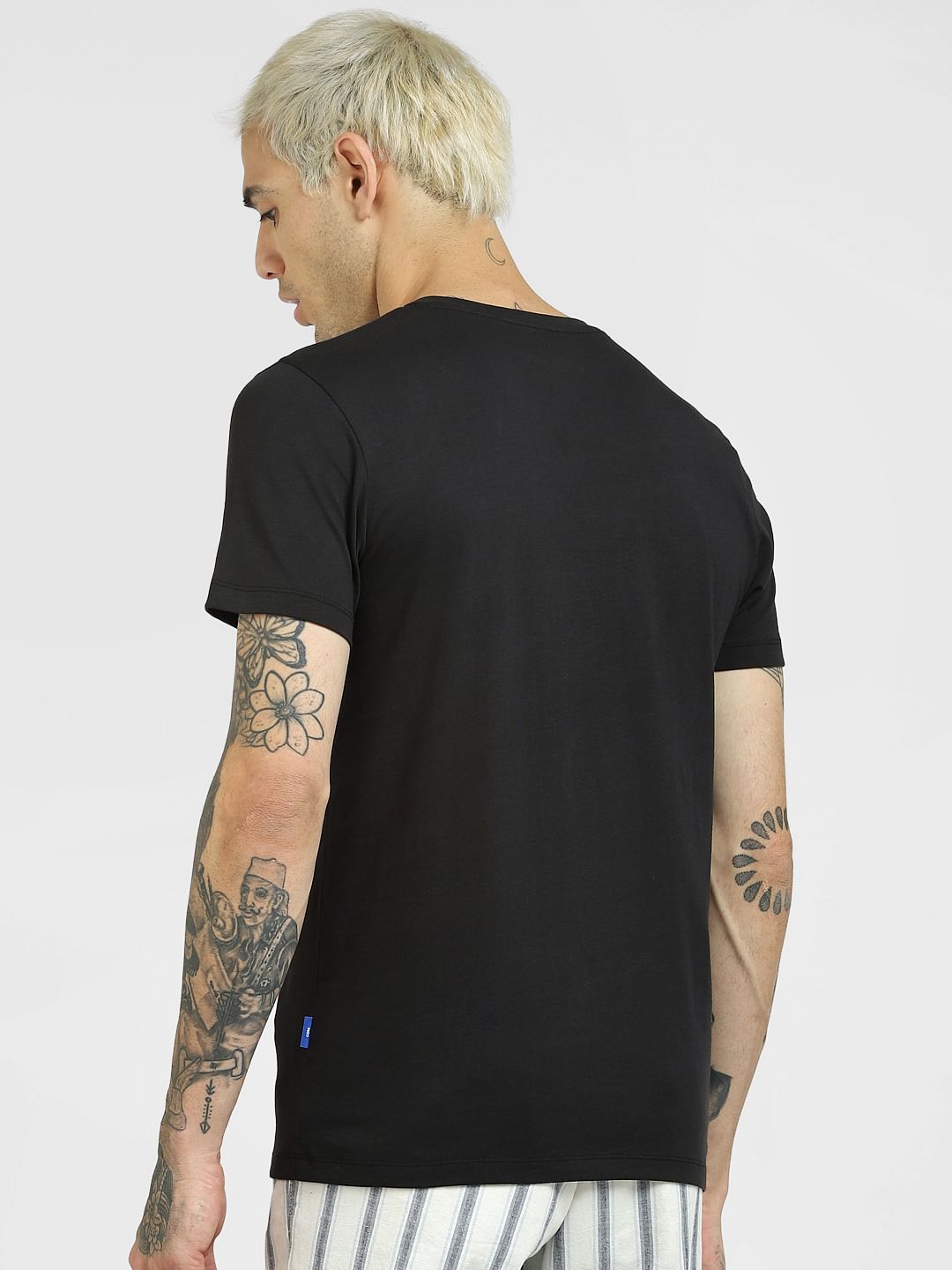 Black Graphic Print T-shirt