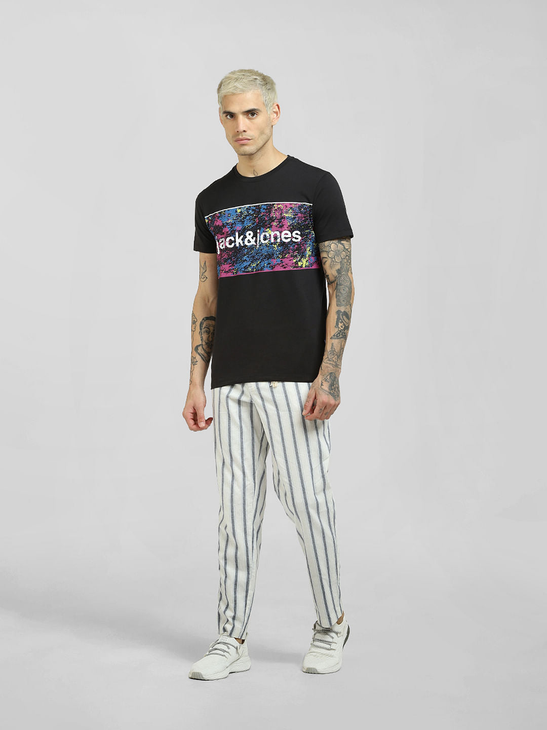Black Graphic Print T-shirt