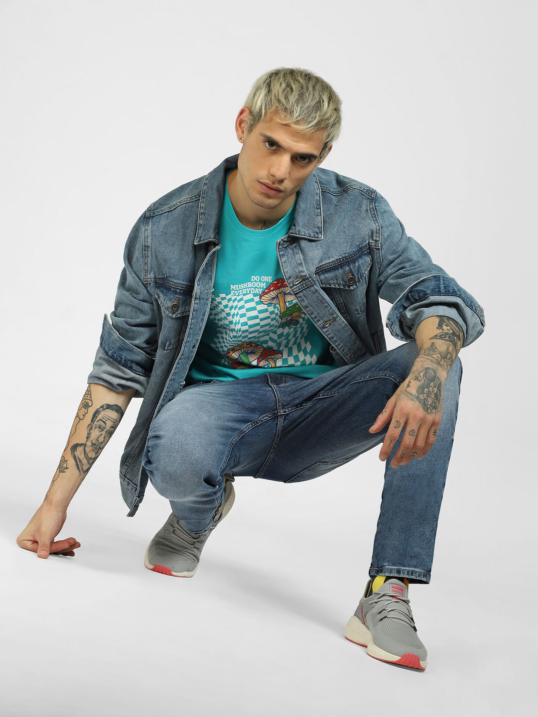 Blue Graphic Print Crew Neck T-shirt - S
