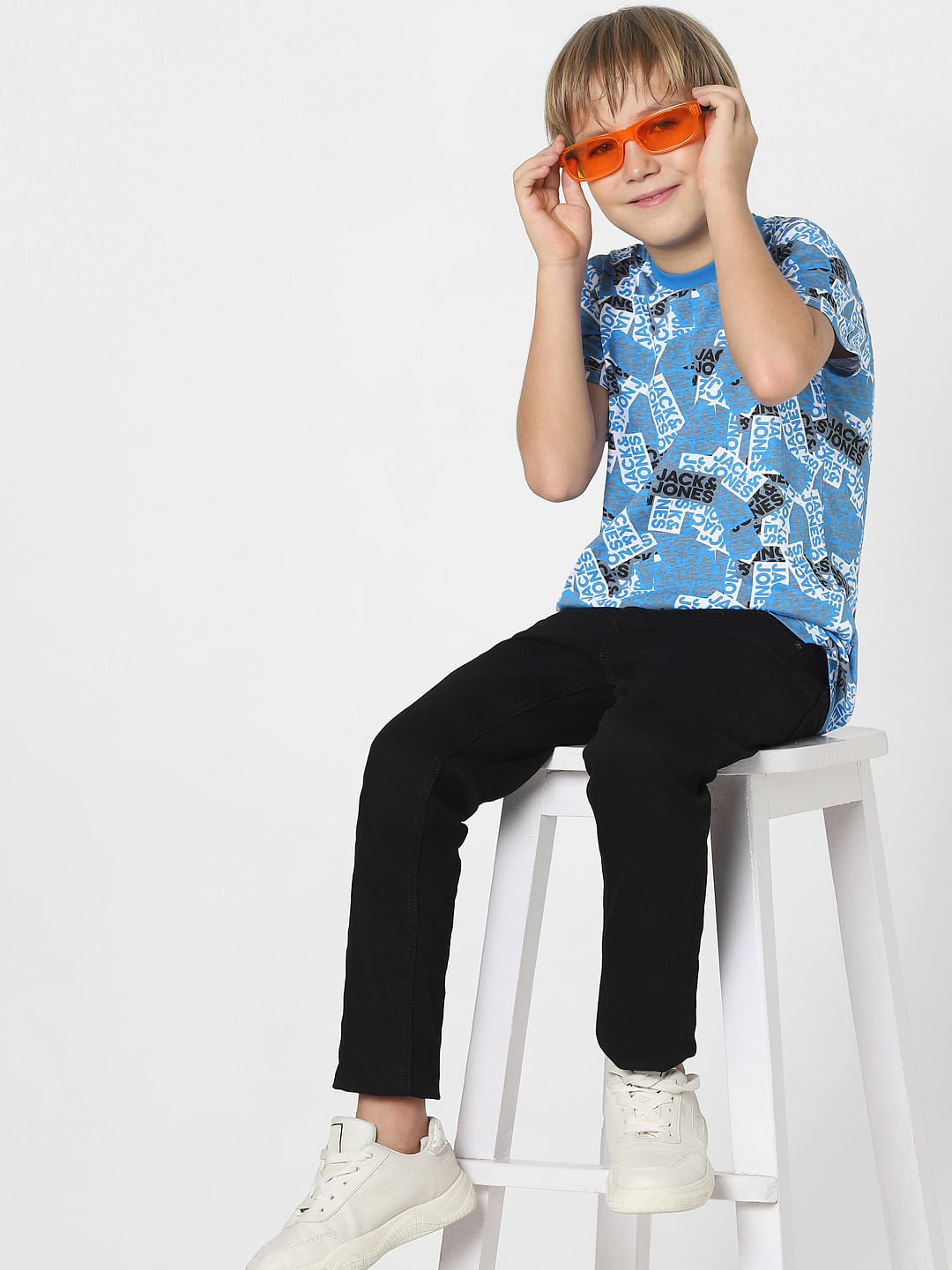 Boys Blue Logo Print Crew Neck T-shirt - 4/5Y