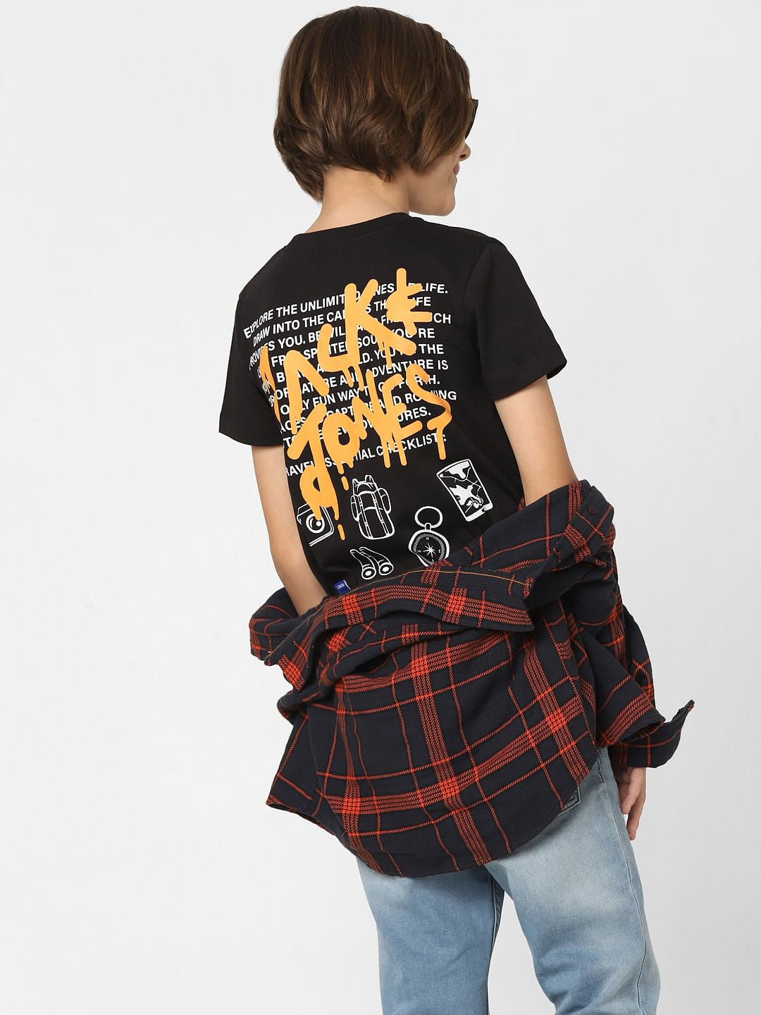 Boys Black Logo Print Crew Neck T-shirt - 4/5Y