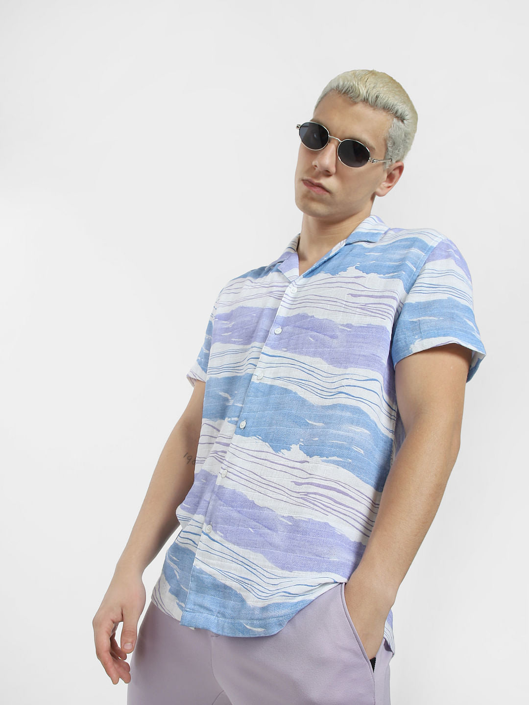 Light Blue Printed Short Sleeves Shirt - S
