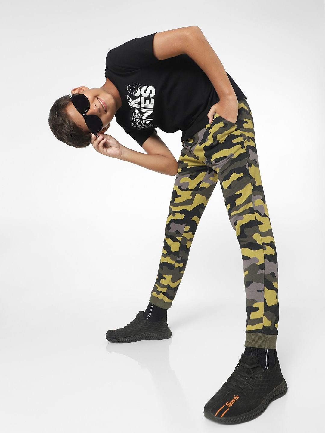 Green Mid Rise Camo Print Sweatpants - 4/5Y