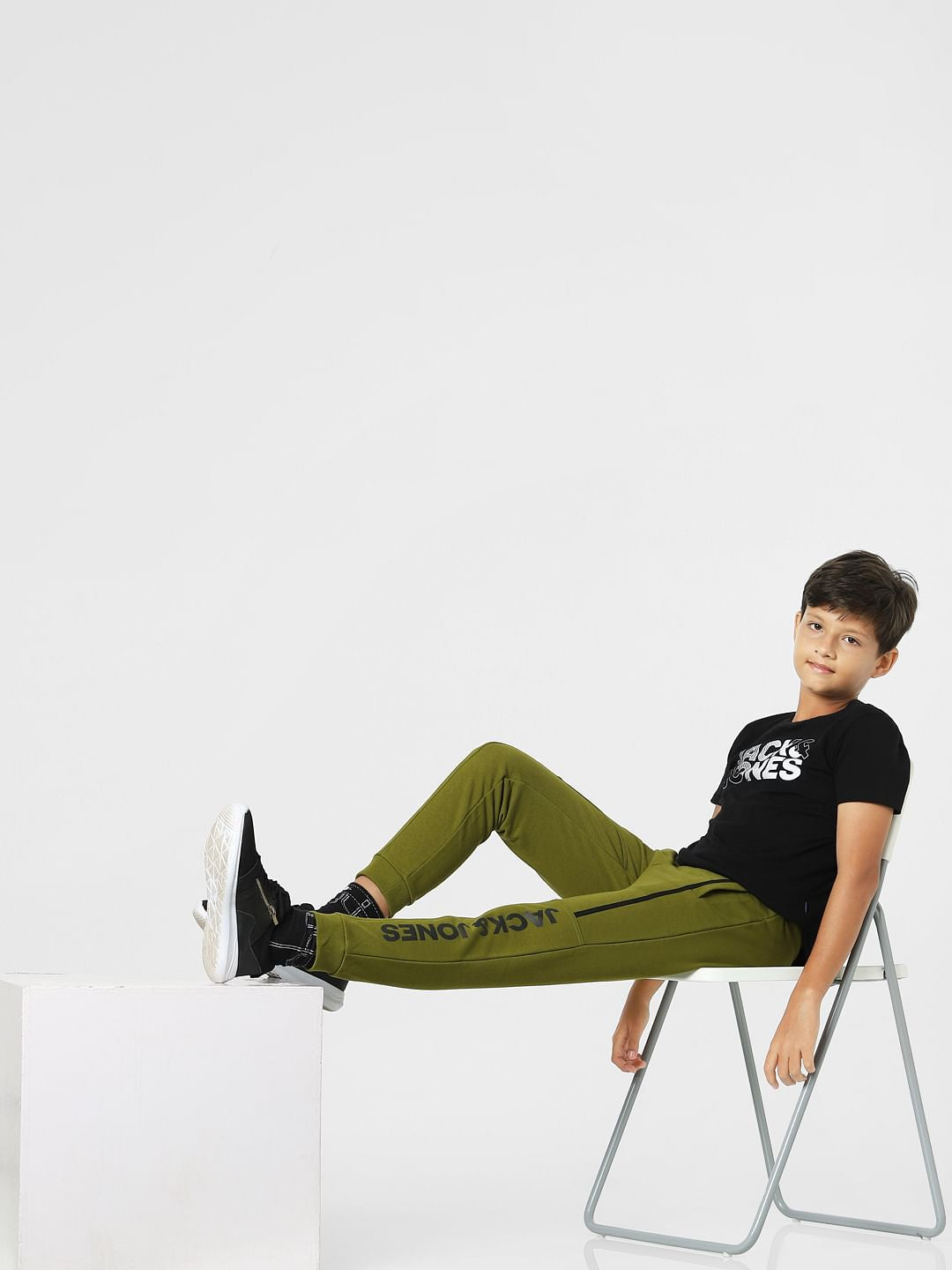 Dark Green Mid Rise Sweatpants - 4/5Y