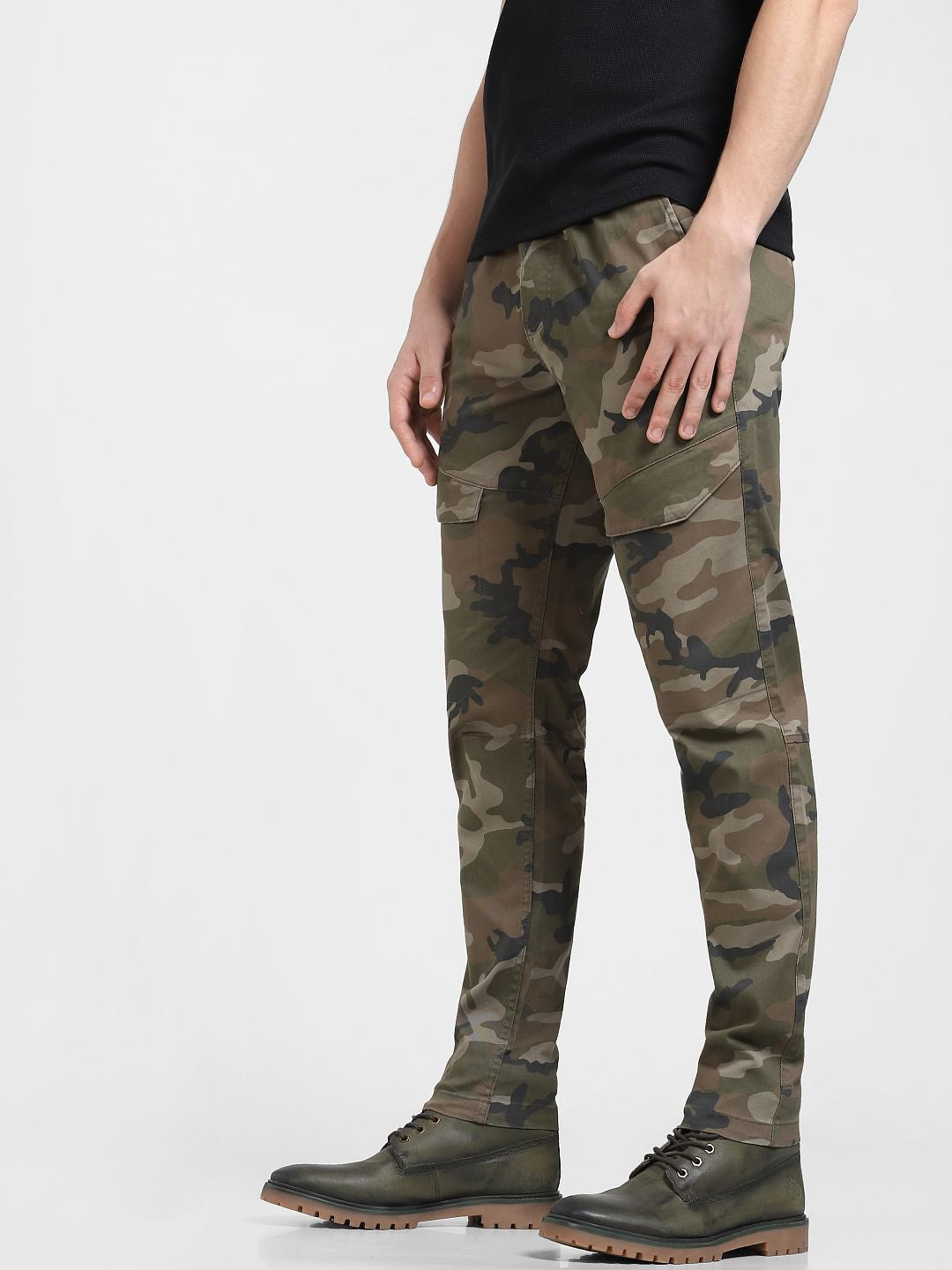 Green Mid Rise Camo Print Cargo Pants