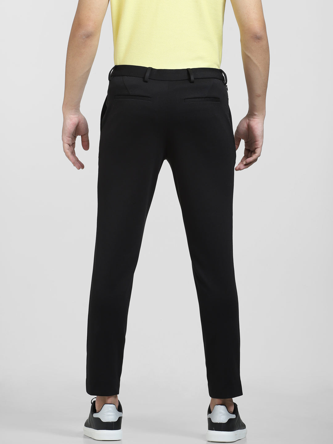 Knitted Mid Rise Slim Fit Pants