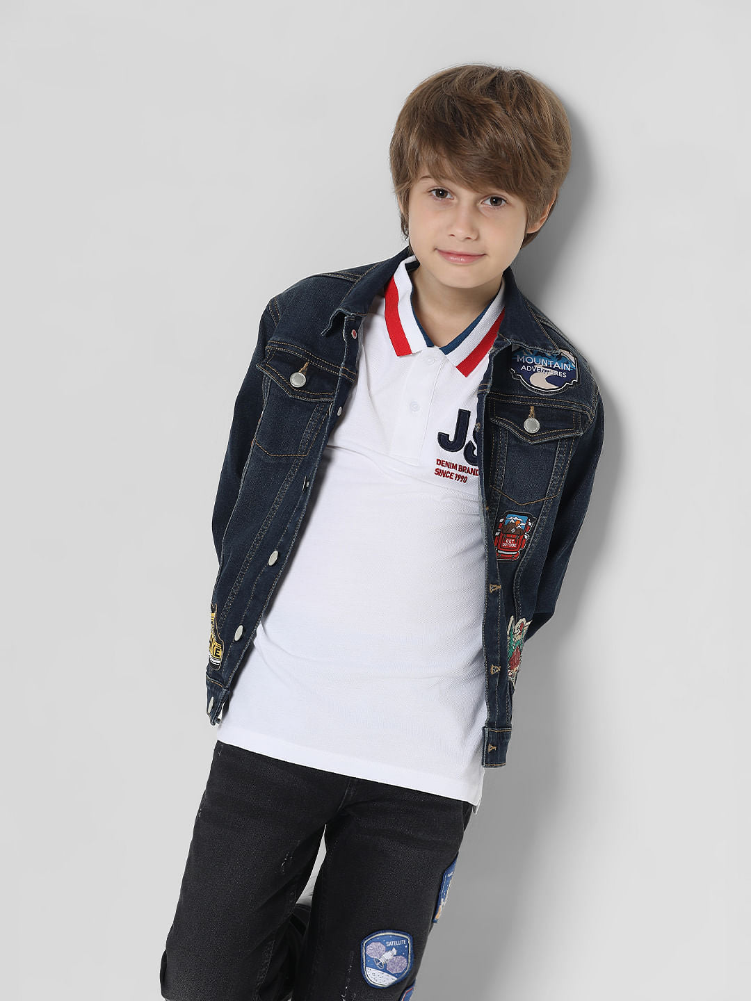 White Contrast Tipping Polo T-shirt - 4/5Y