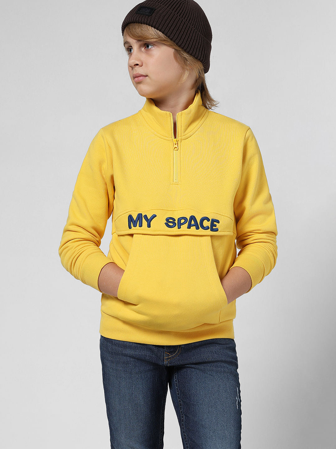 JUNIOR BOYS Yellow High-Neck Sweatshirt