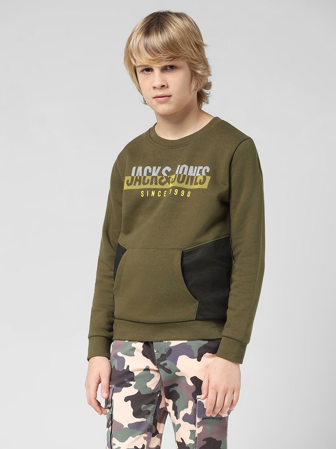 JUNIOR BOYS Green Colourblocked Sweatshirt