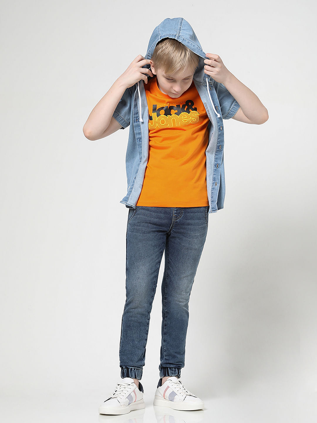 Boys Orange Logo Chest Print T-shirt - 4/5Y