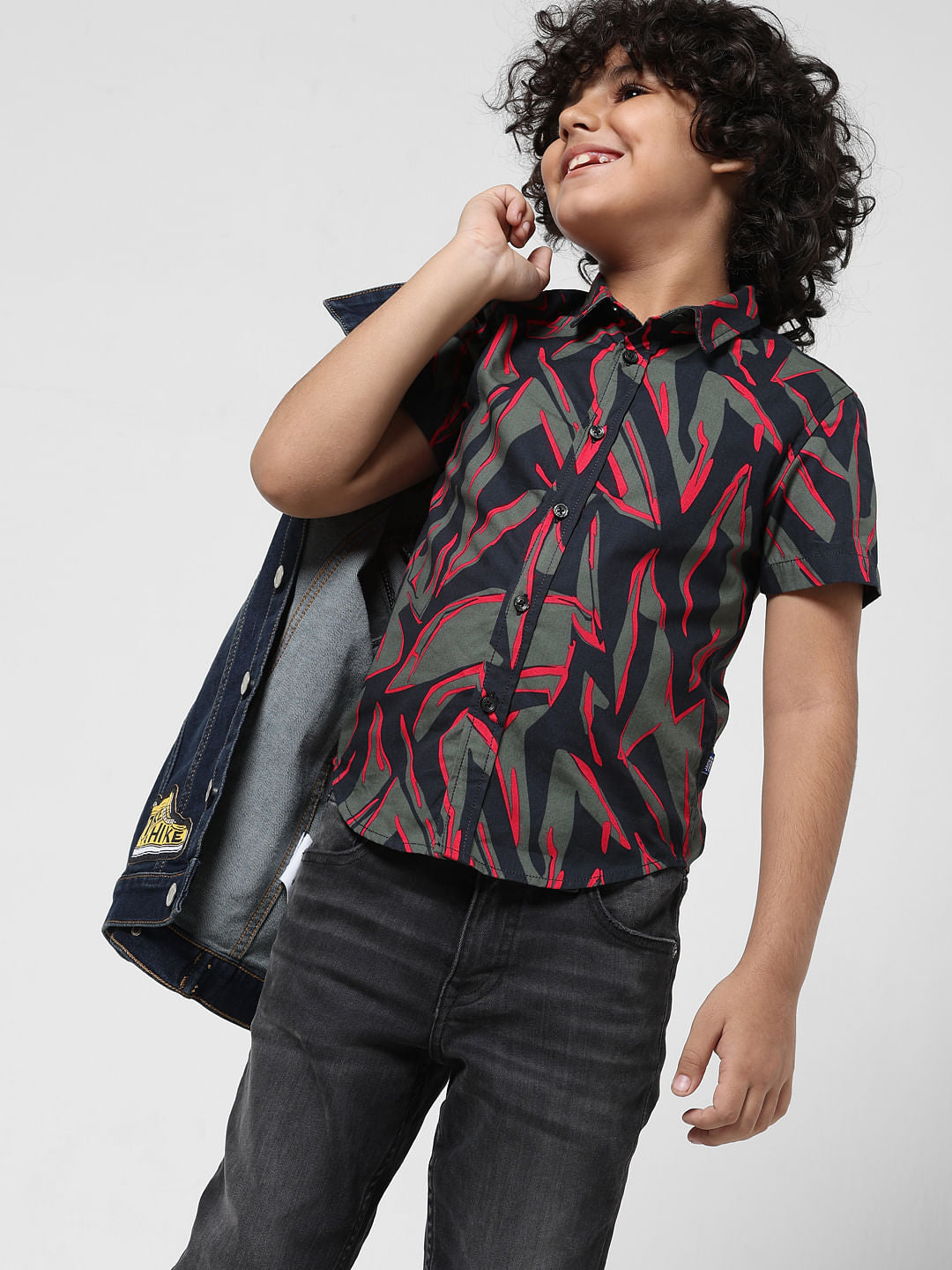 JUNIOR BOYS Blue Space Print Full Sleeves Shirt - 4/5Y