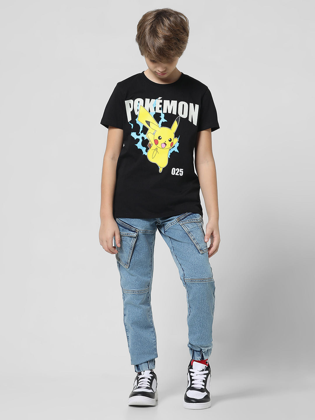 x Pok  mon Black Thunderbolt Crew Neck T-shirt