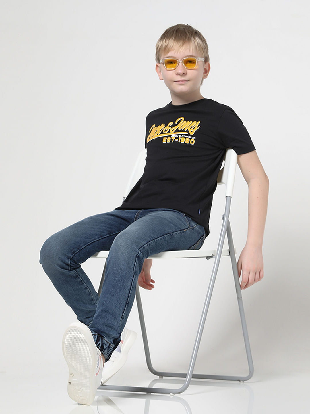 Boys Black Foil Branding T-shirt - 4/5Y