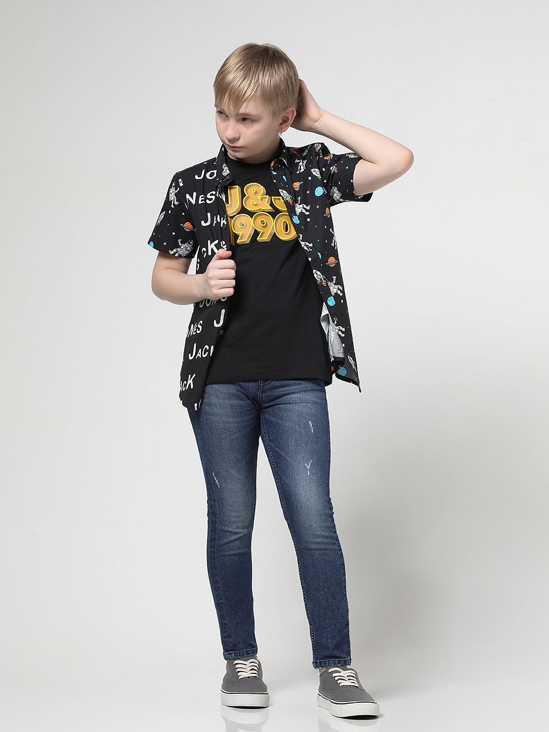 Boys Black Logo Print T-shirt - 4/5Y