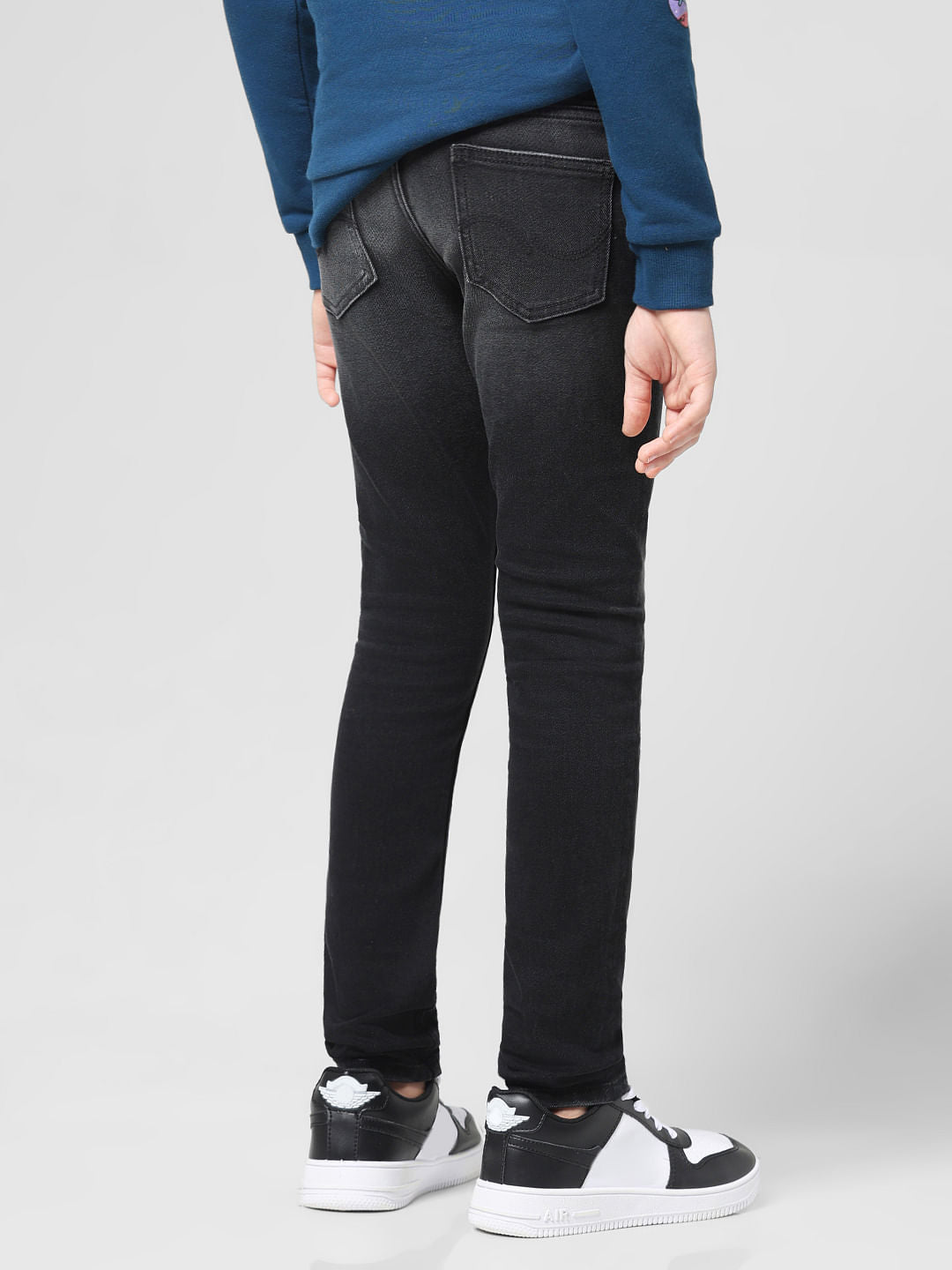 JUNIOR BOYS Black Applique Patch Glenn Slim Fit Jeans