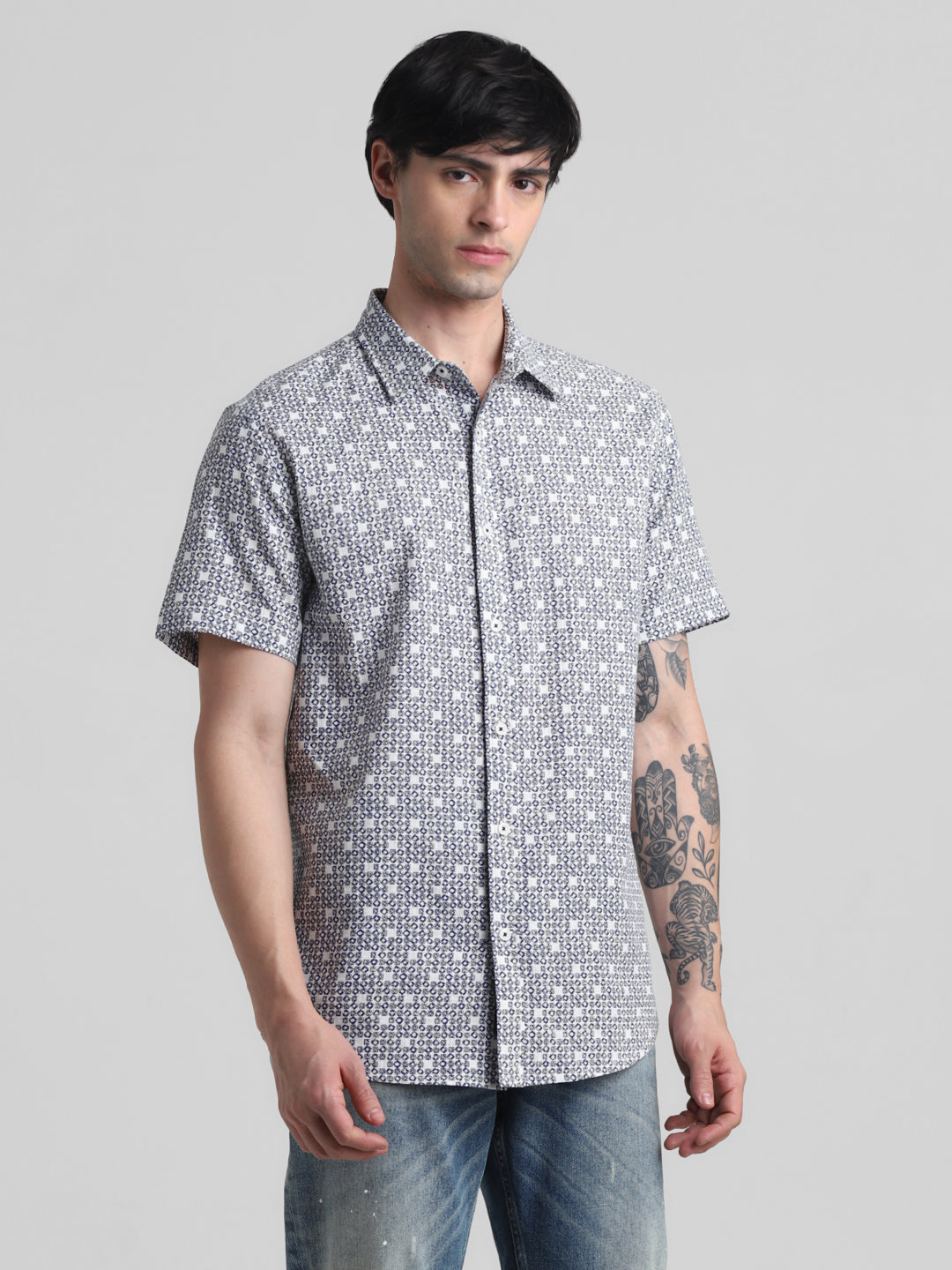 Geometric Print Short Sleeve Shirt