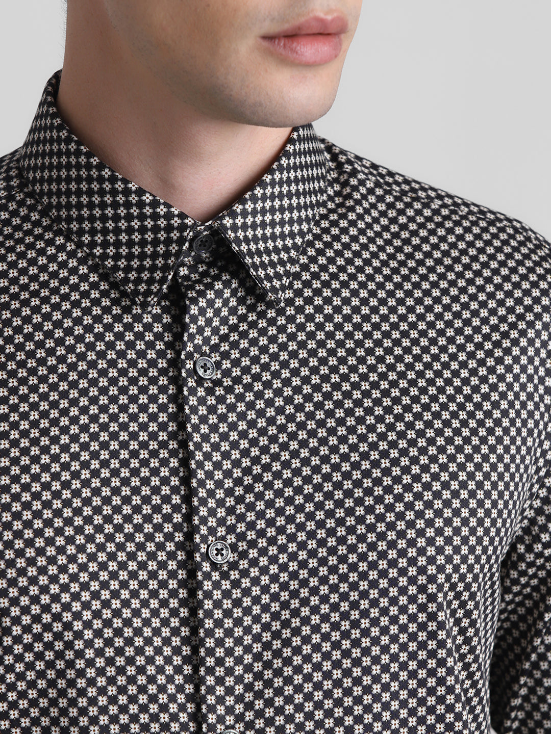 Geometric Print Full Sleeves Shirt