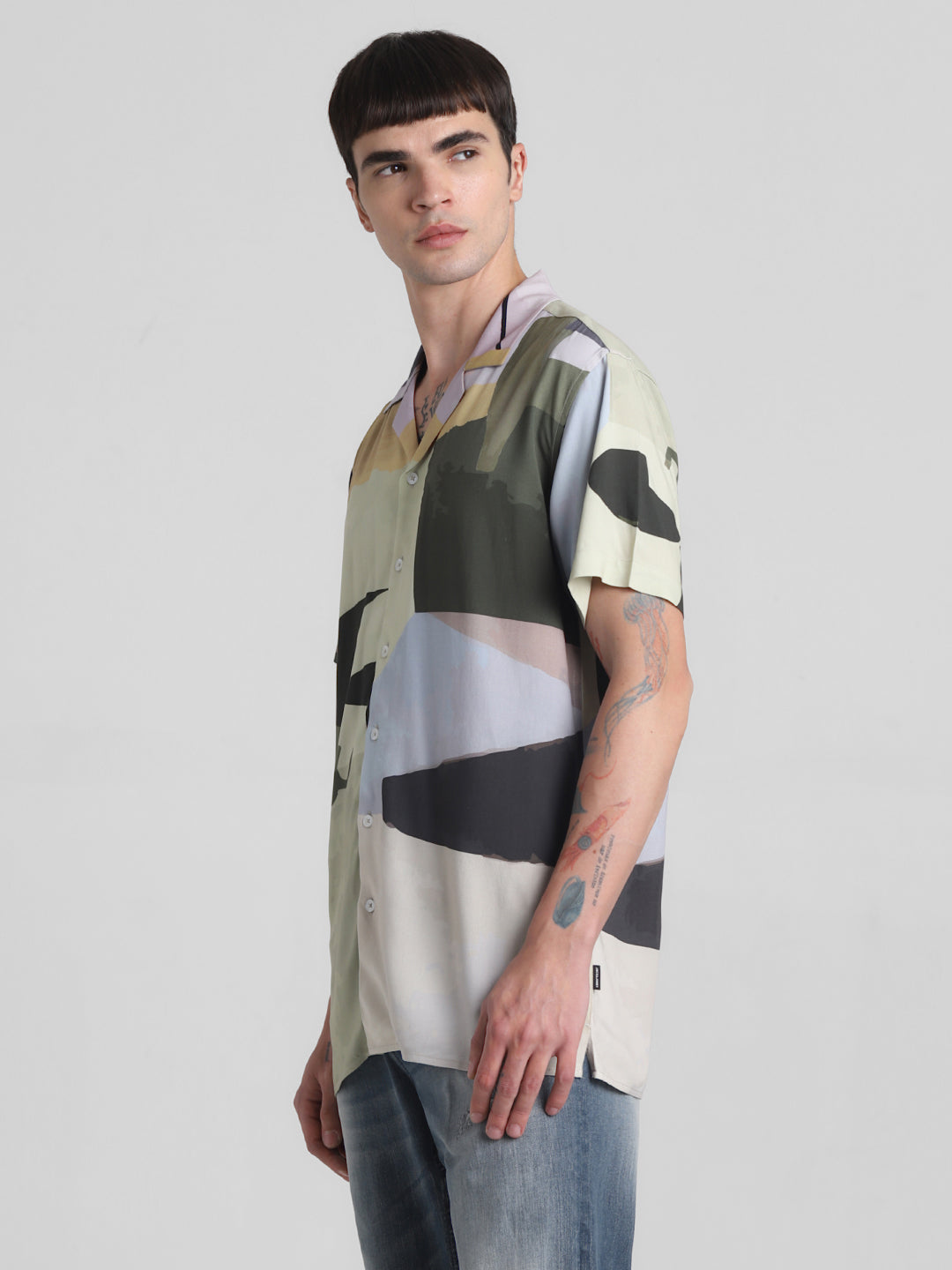 Scenic Print Resort Shirt