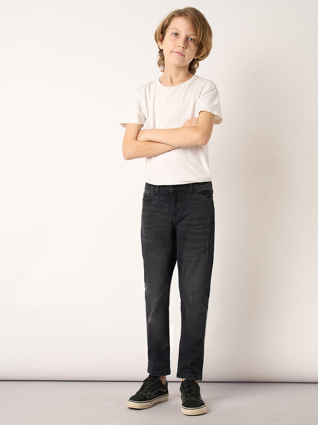 Boys Dark Grey Mid Rise Slim Fit Jeans