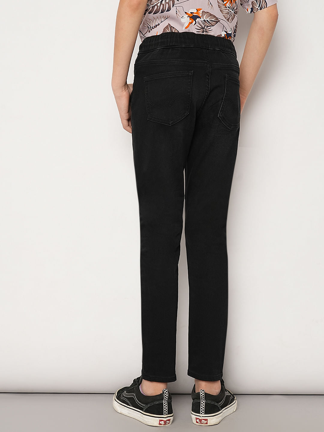 Boys Black Mid Rise Slim Fit Jeans