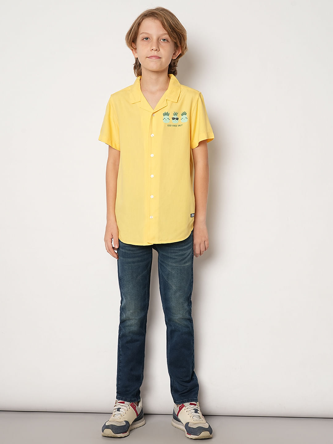 Boys Blue Mid Rise Regular Fit Jeans