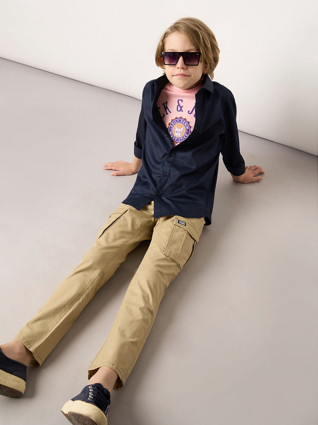 Boys Beige Mid Rise Casual Pants