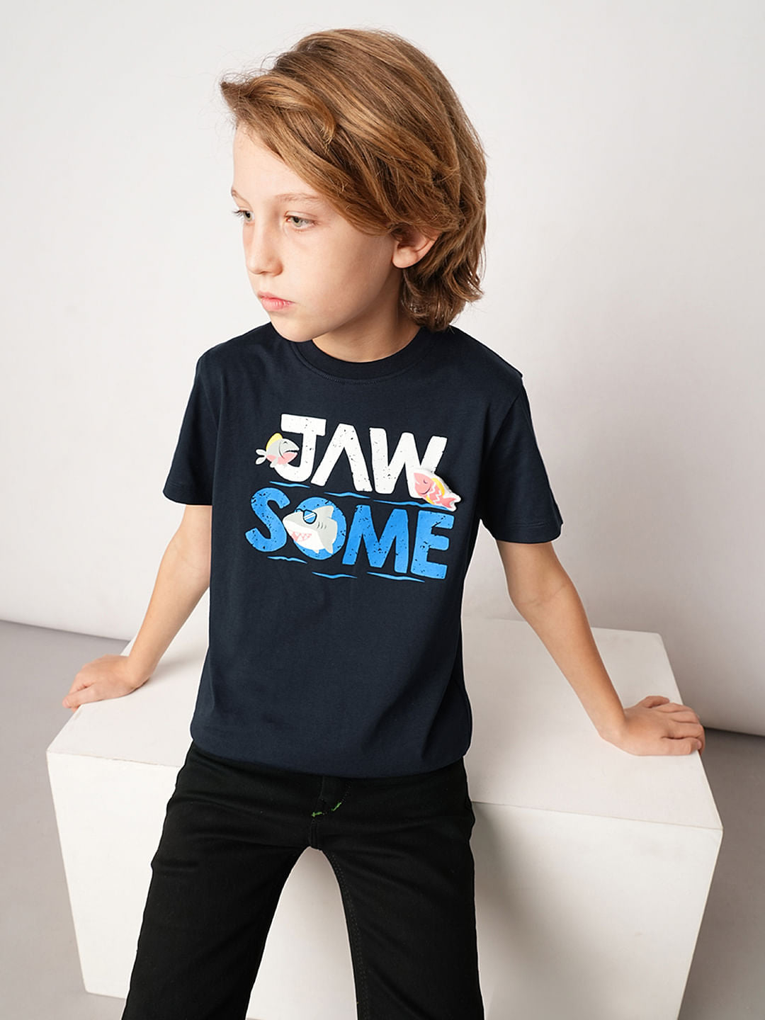 Blue Graphic Print T-shirt - 9/10Y