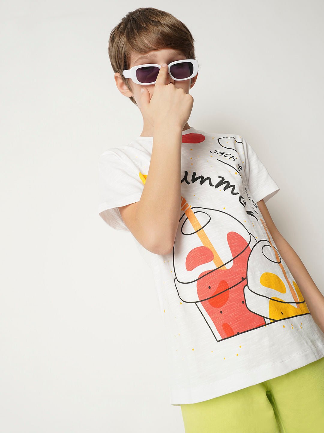 Boys White Graphic Print T-shirt