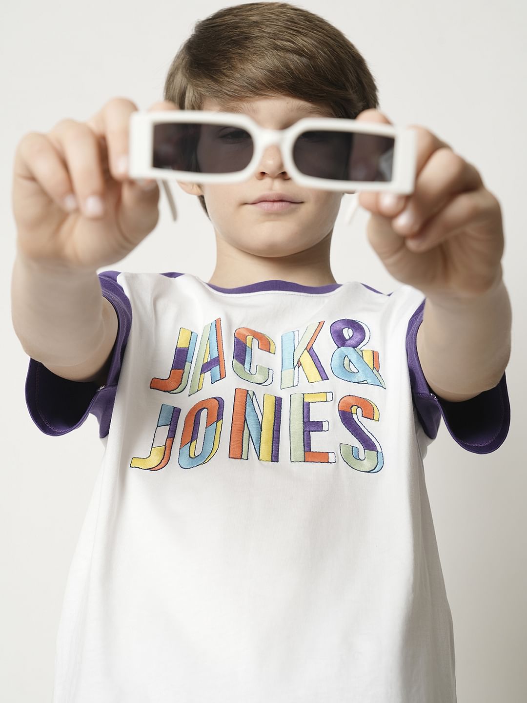 Boys White Colourblocked T-shirt - 4/5Y