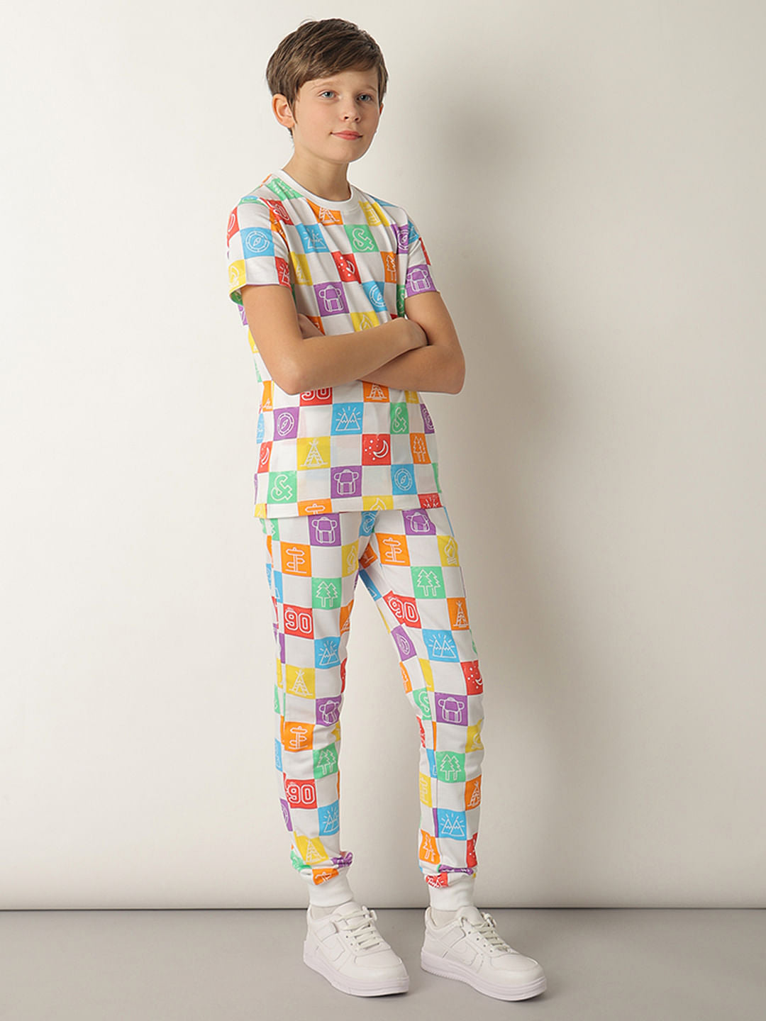 Boys White Printed Co-ord Set Sweatpants