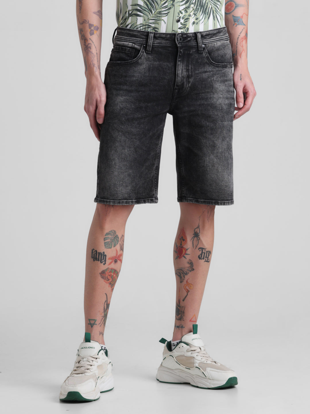Black Washed Denim Shorts - S