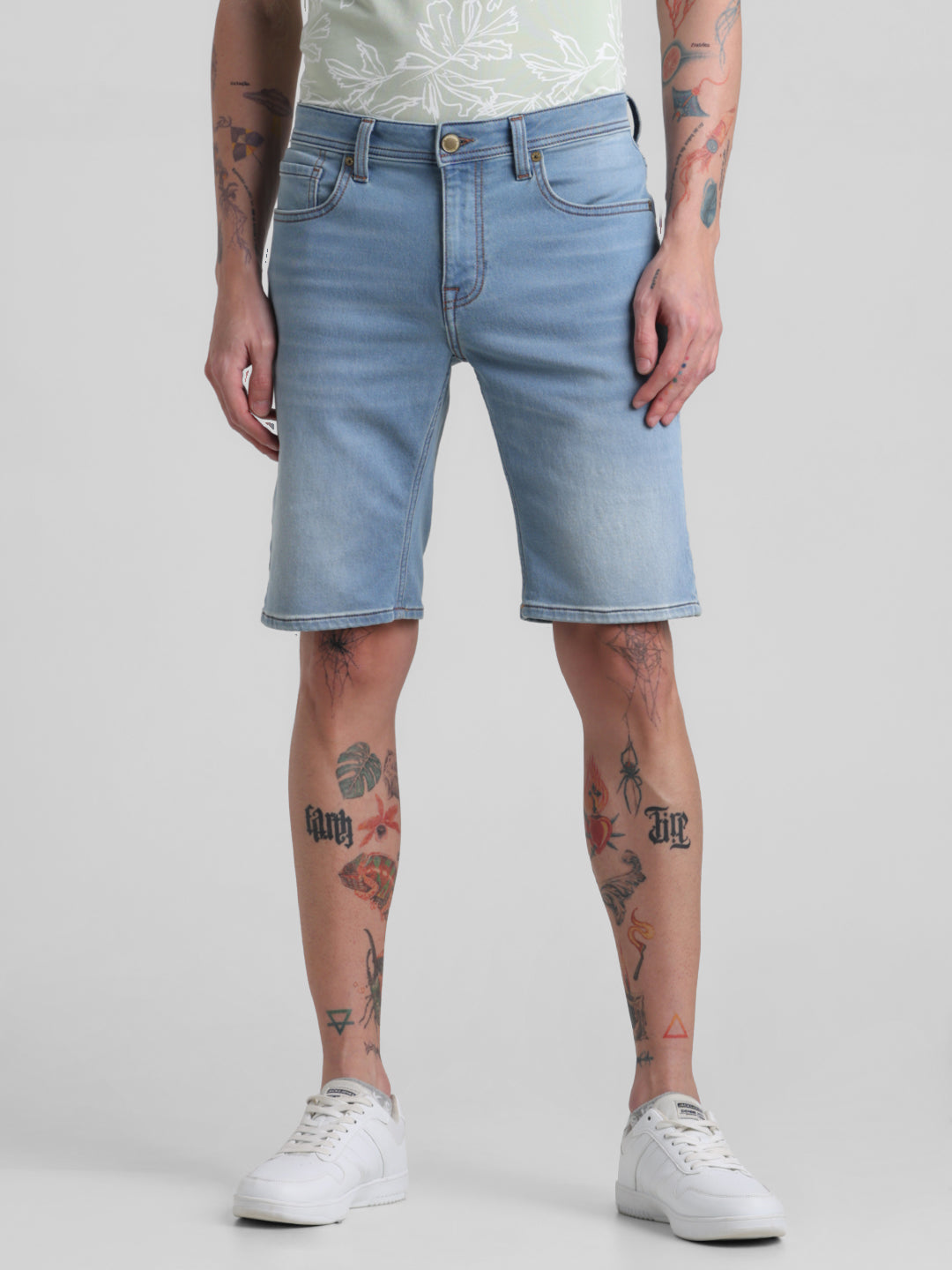 Blue Washed Denim Shorts - M