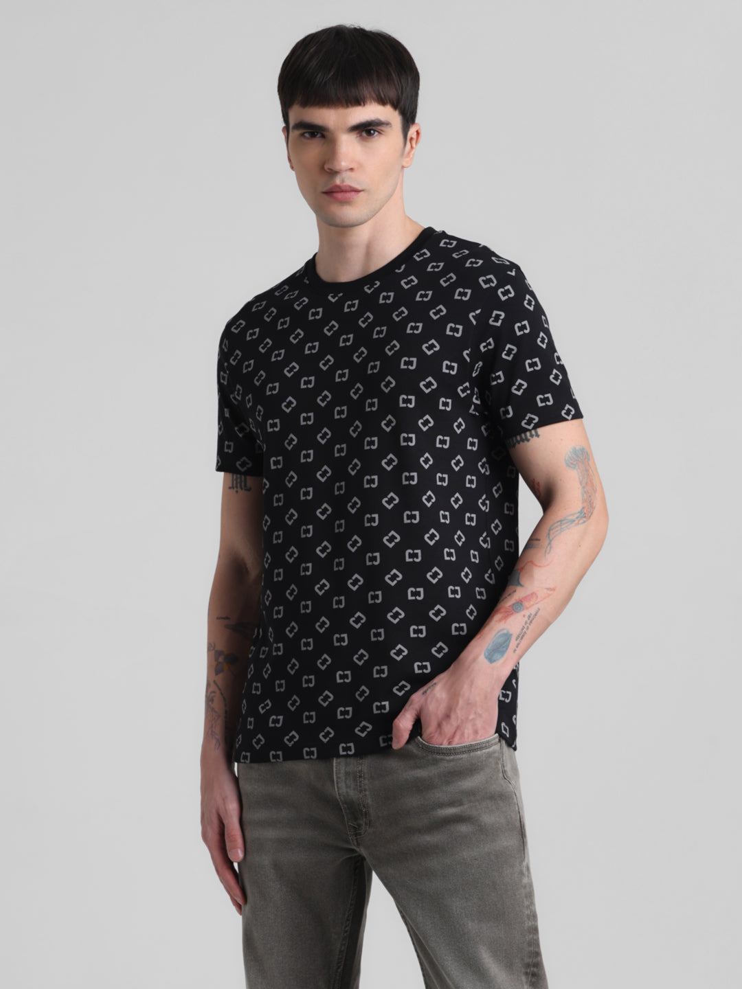 Black Printed Slim Fit T-shirt