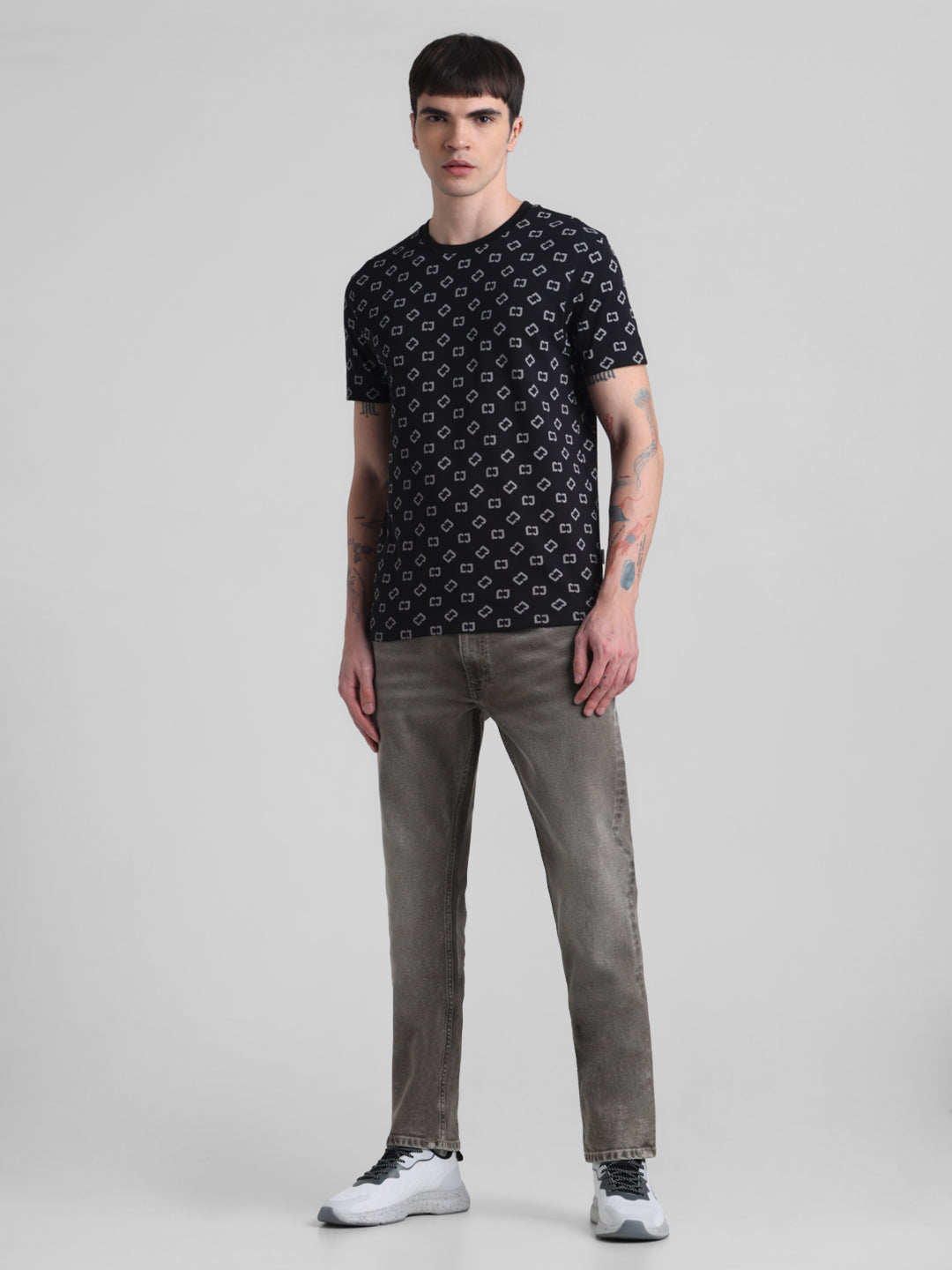 Black Printed Slim Fit T-shirt