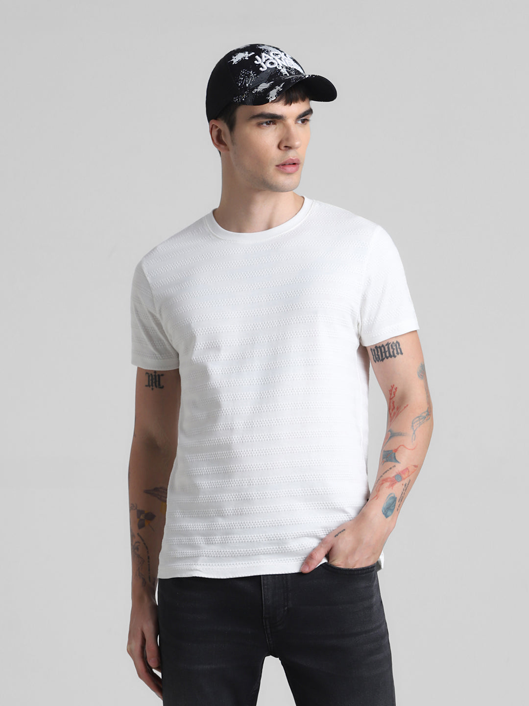 White Striped Slim Fit T-shirt - L