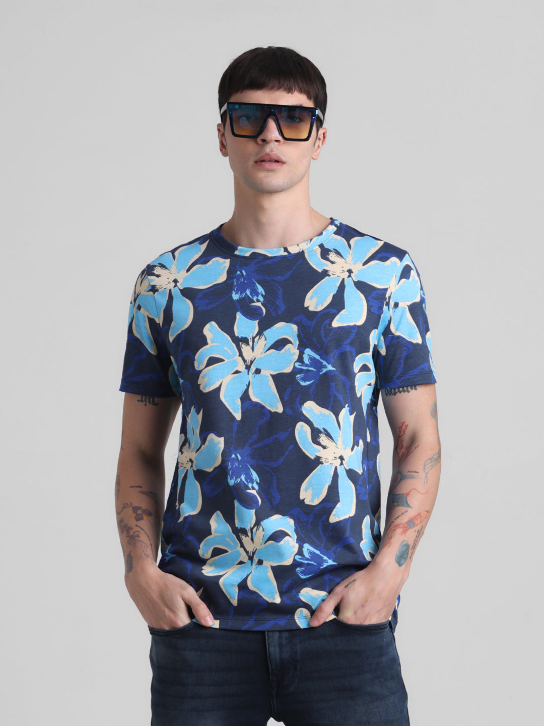 Navy Floral Cotton T-shirt - M