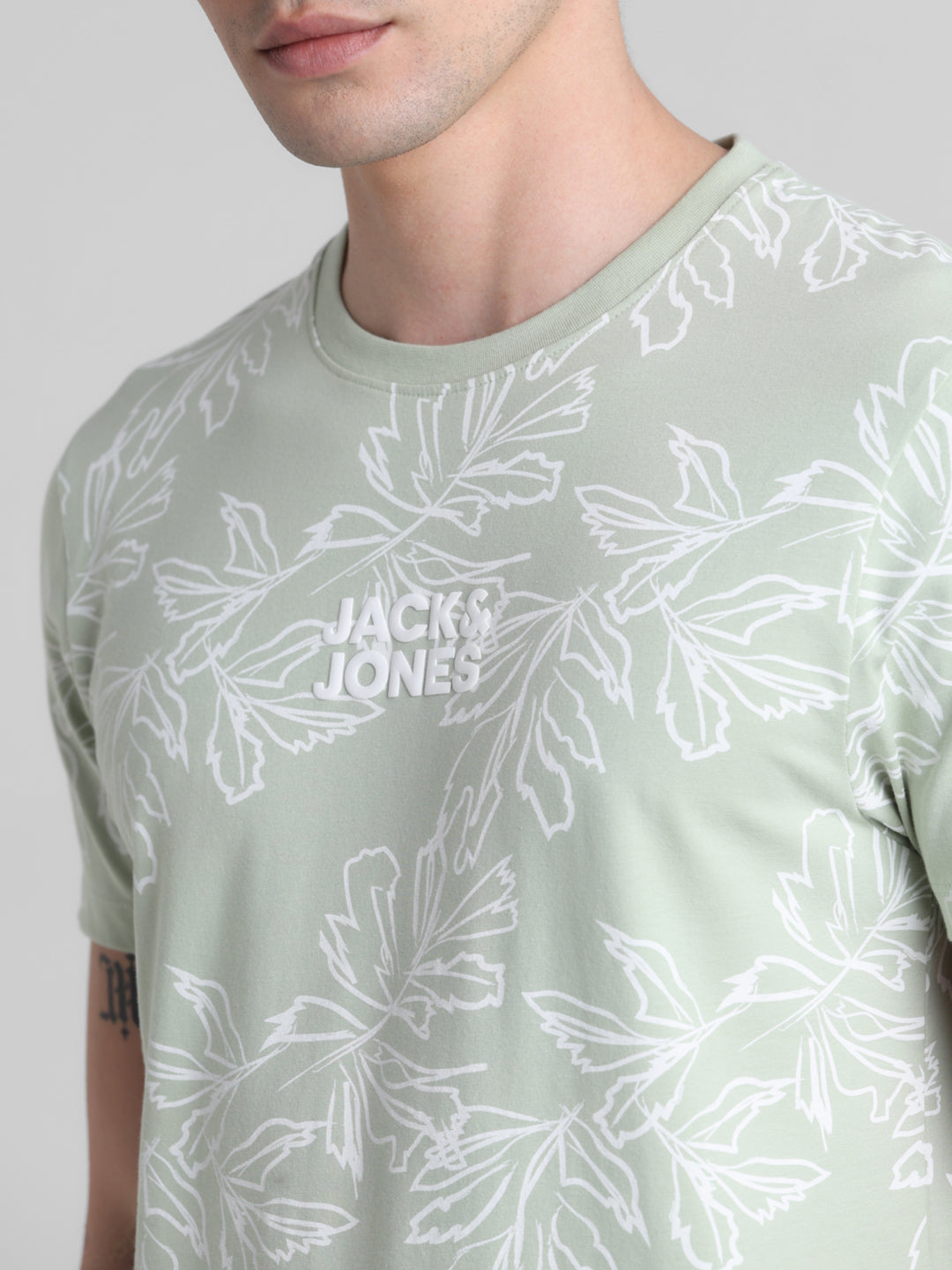 Green printed T-shirt