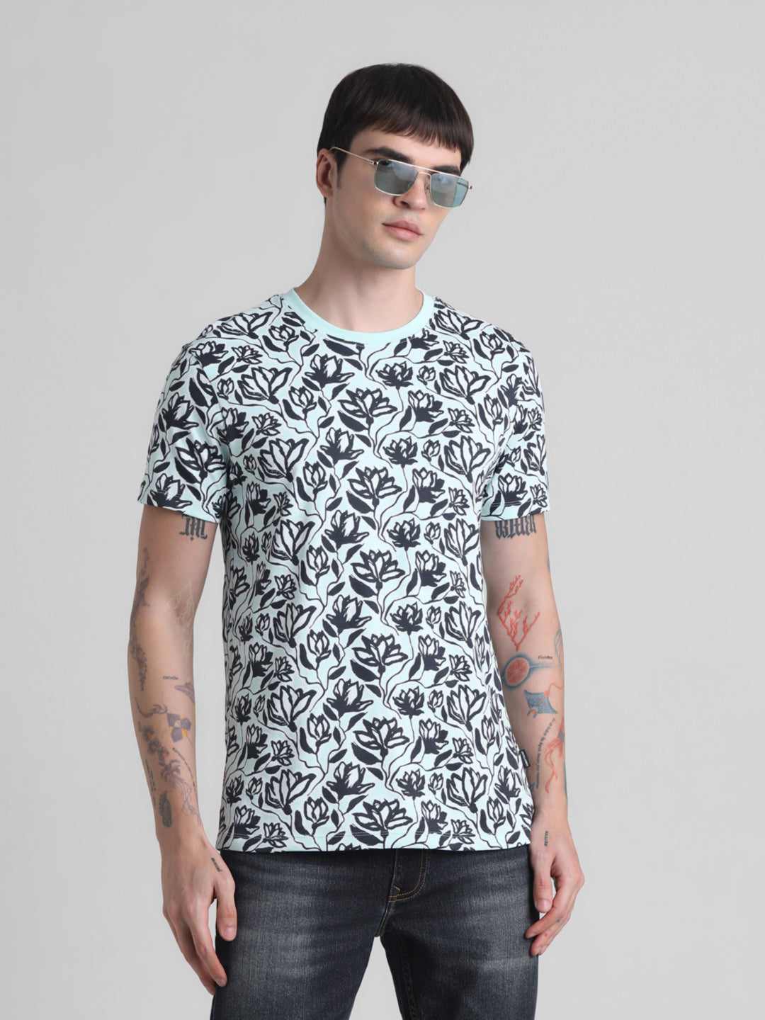 Floral Cotton Slim Fit T-shirt - M