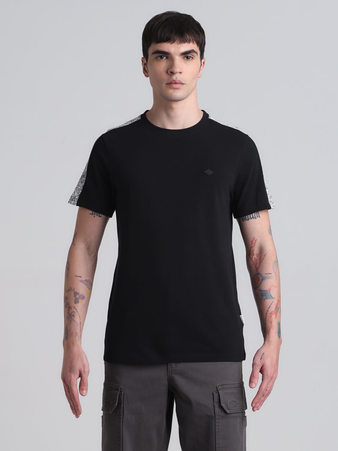 Black Contrast Tape T-shirt