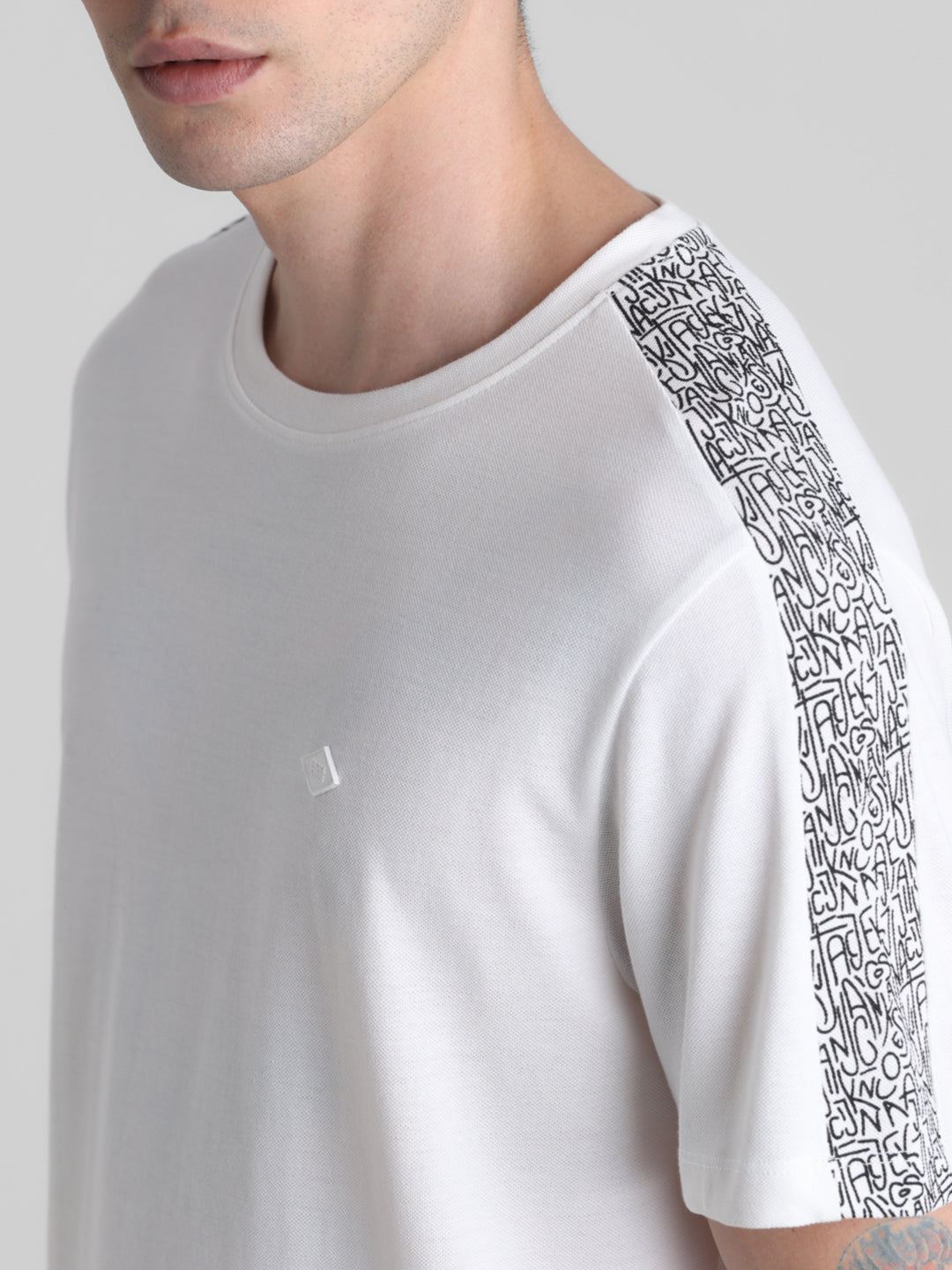 Black Contrast Tape T-shirt