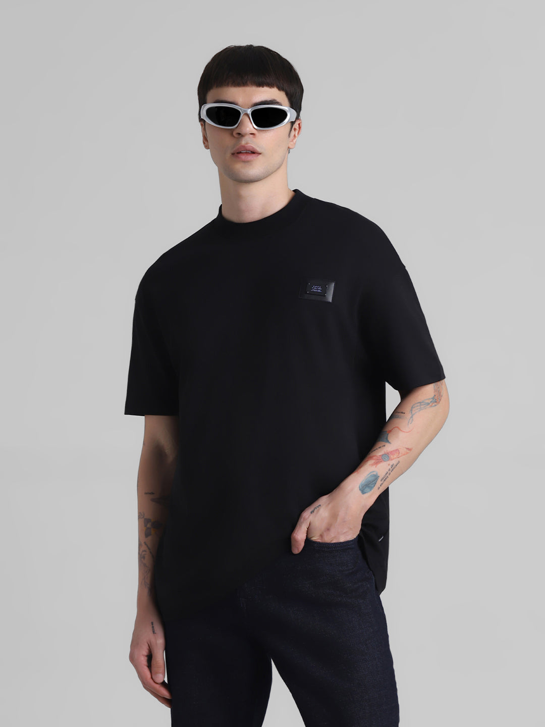 Black Boxy Fit Crew Neck T-shirt - S