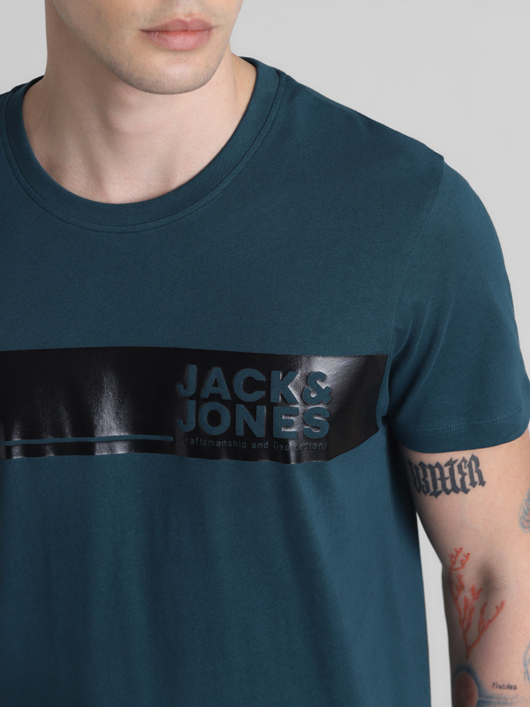 Green Logo Printed T-shirt