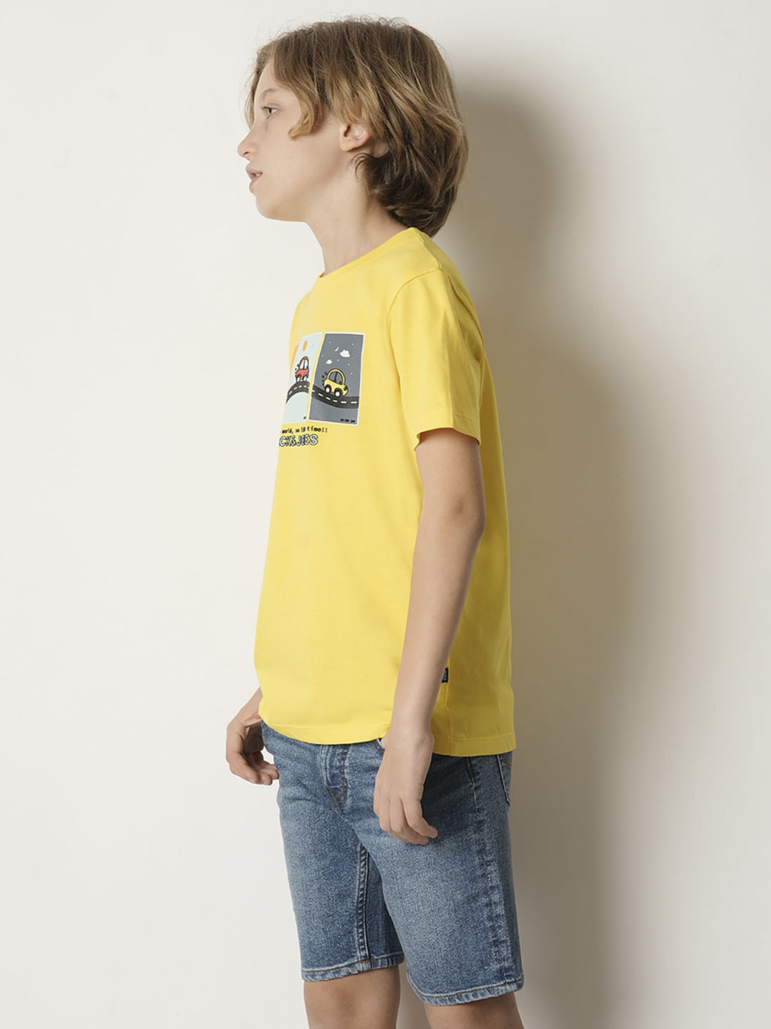 Boys Yellow Graphic Print T-shirt