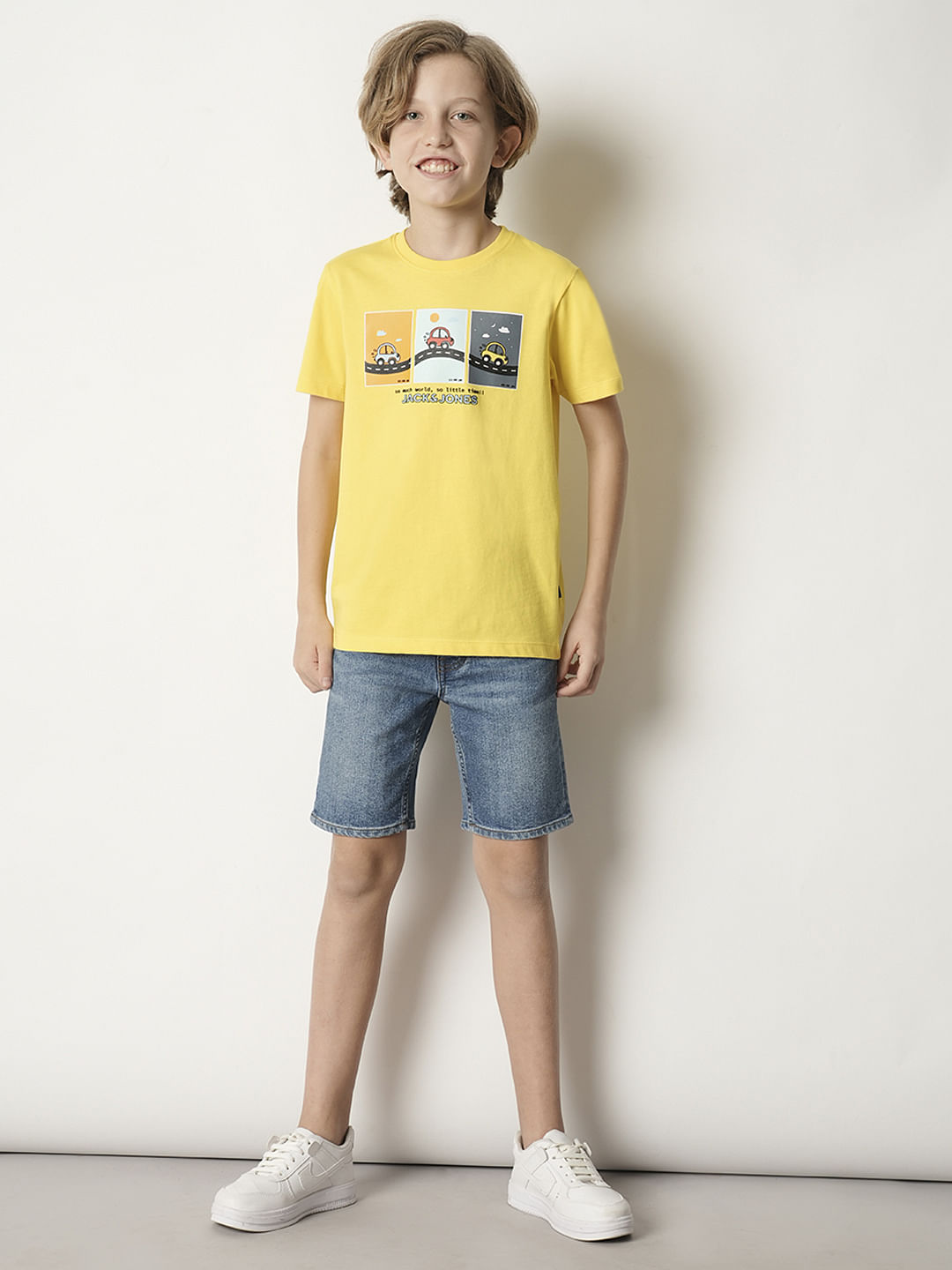 Boys Yellow Graphic Print T-shirt