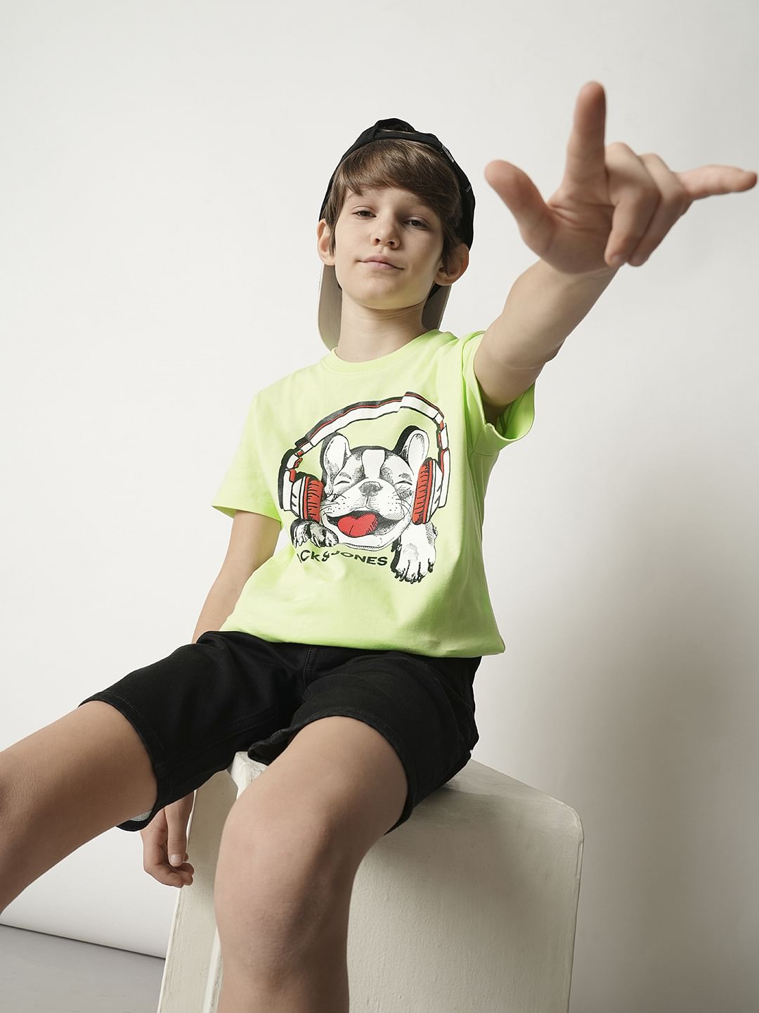 Boys Green Graphic Print Crew Neck T-shirt - 4/5Y