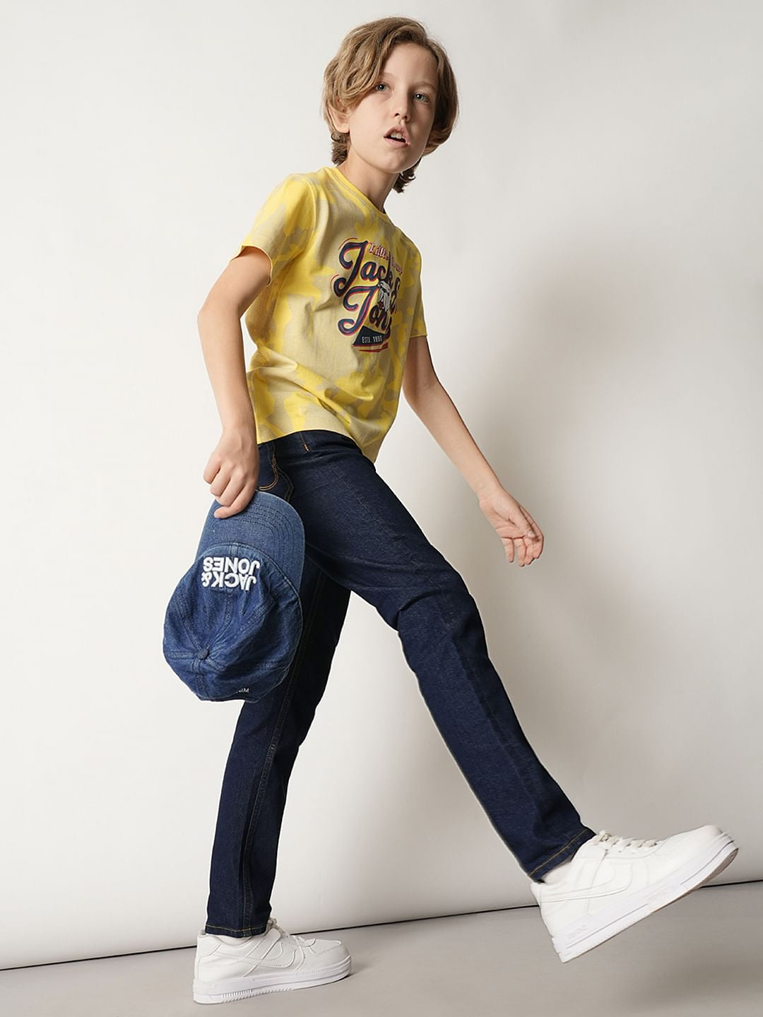 Boys Dark Blue Mid Rise Clark Regular Fit Jeans - 4/5Y